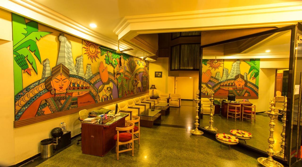 The Madurai Residency Hotel Bagian luar foto