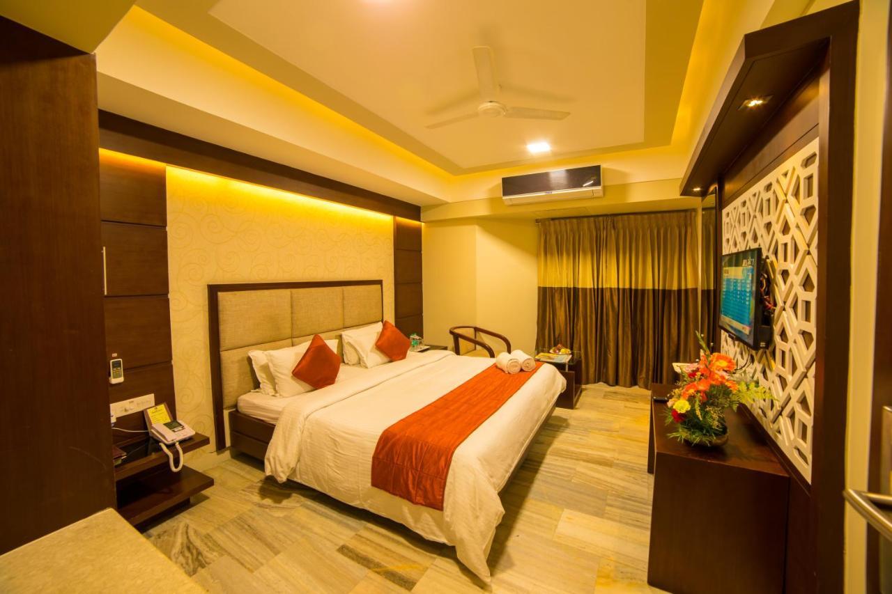 The Madurai Residency Hotel Bagian luar foto