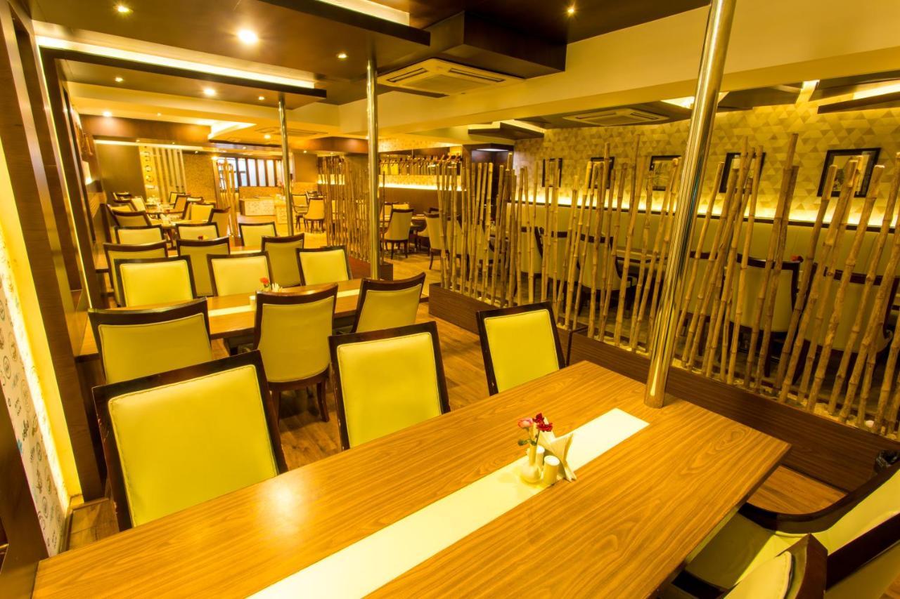 The Madurai Residency Hotel Bagian luar foto