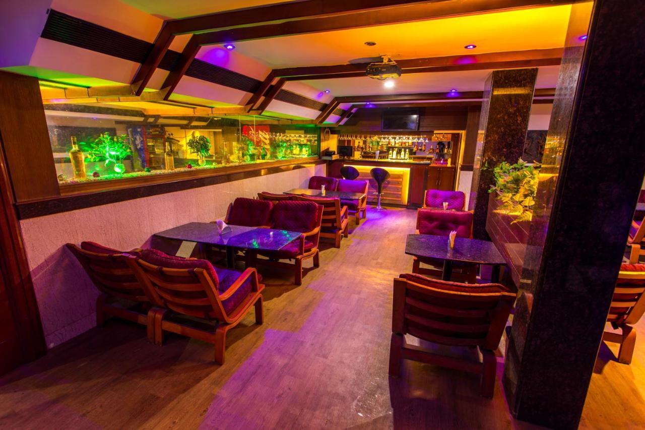 The Madurai Residency Hotel Bagian luar foto