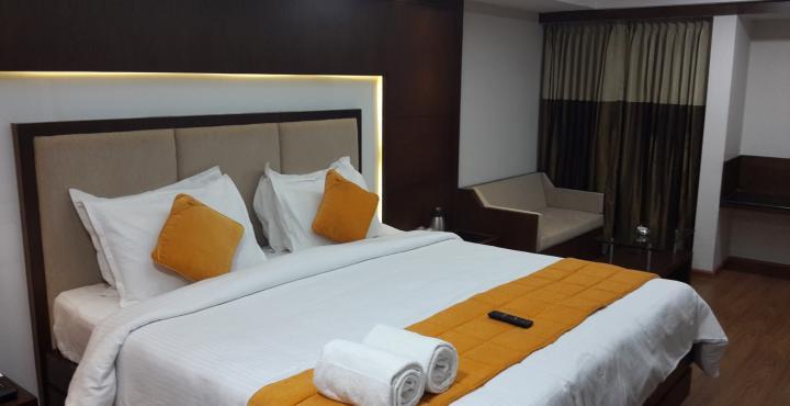 The Madurai Residency Hotel Bagian luar foto