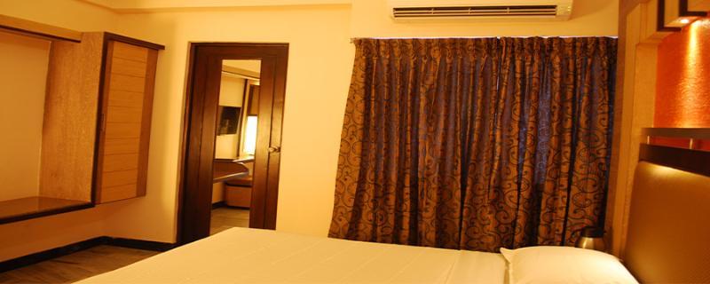 The Madurai Residency Hotel Bagian luar foto